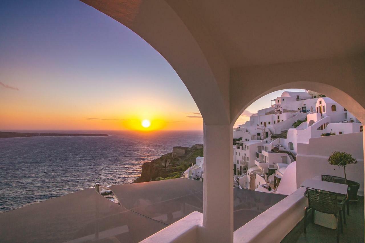 Theodora Suites (Adults Only) Oía Exterior foto